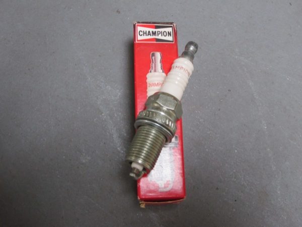Spark plugs Classic Ford